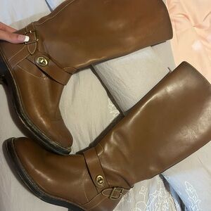 Coach boots